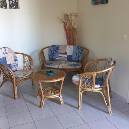 Charmant Petit T2 Dans Maison Vieux-Bourg Exteriör bild