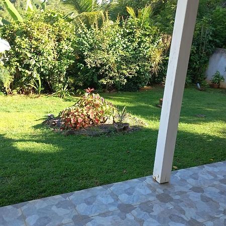 Charmant Petit T2 Dans Maison Vieux-Bourg Exteriör bild