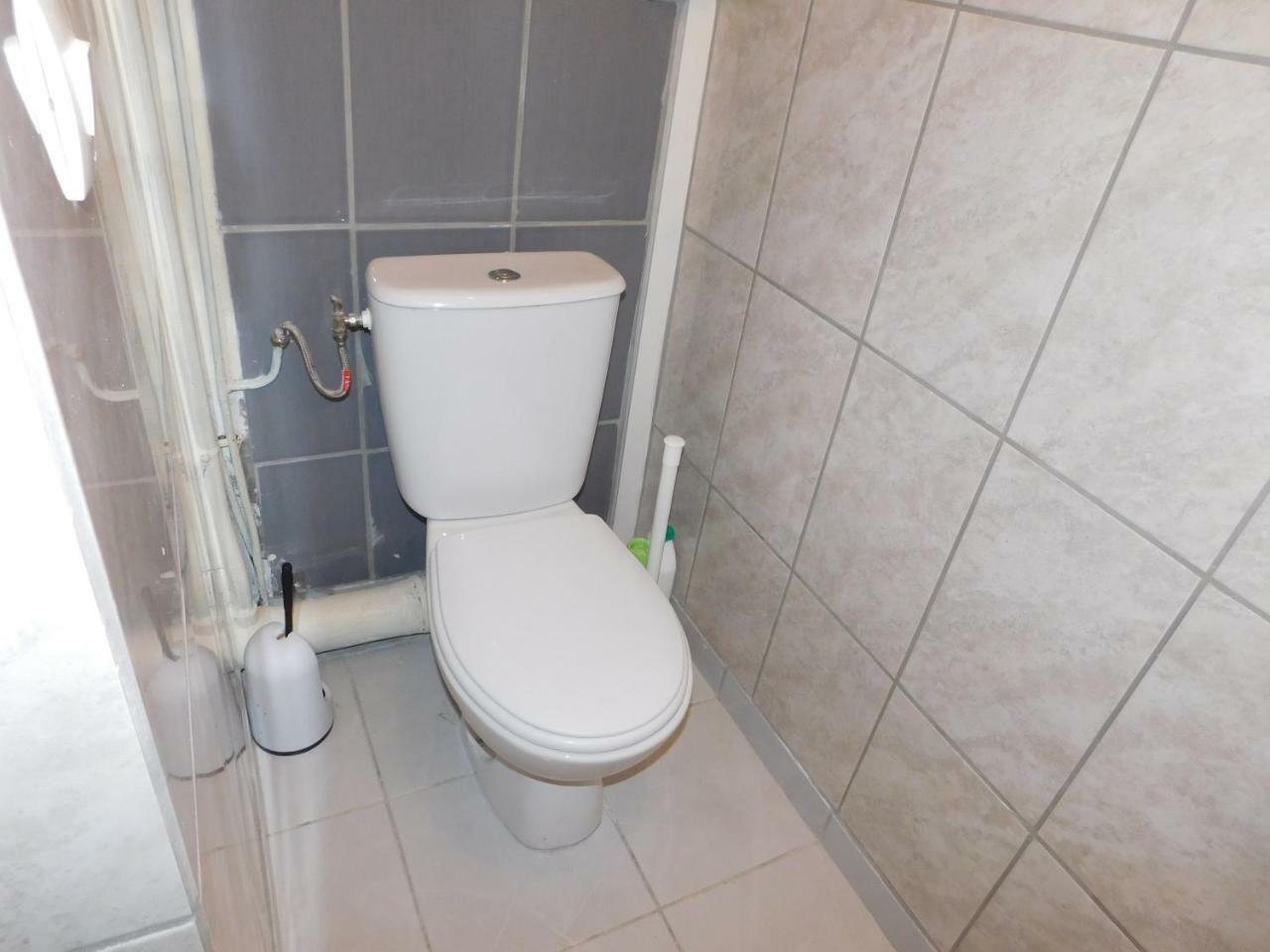 Charmant Petit T2 Dans Maison Vieux-Bourg Exteriör bild